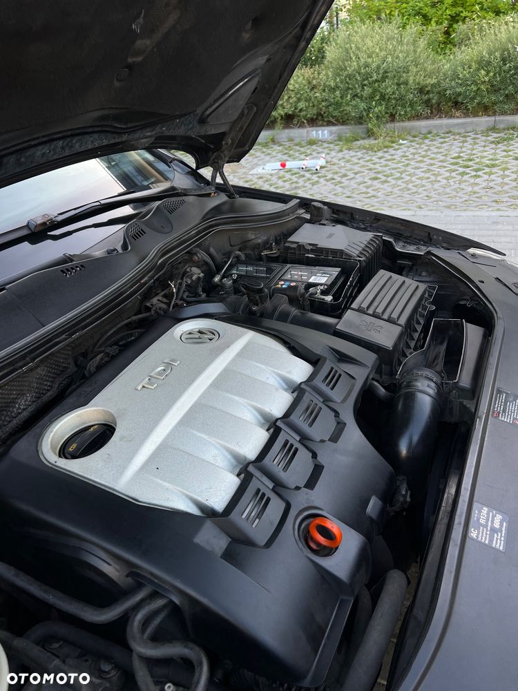 Volkswagen Passat 2.0 TDI DPF Highline DSG - 4