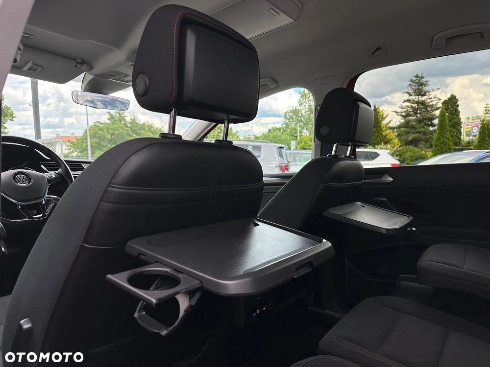 Volkswagen Touran 1.6 TDI SCR (BlueMotion Technology) SOUND - 19