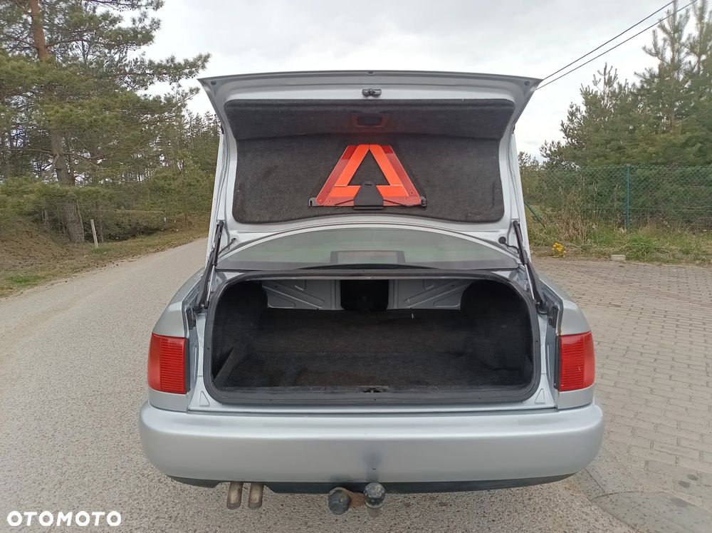 Audi A6 Limousine 2.5 TDI - 8