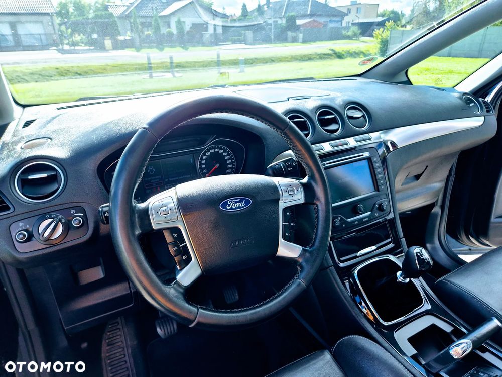 Ford S-Max 2.0 TDCi DPF Business Edition - 4