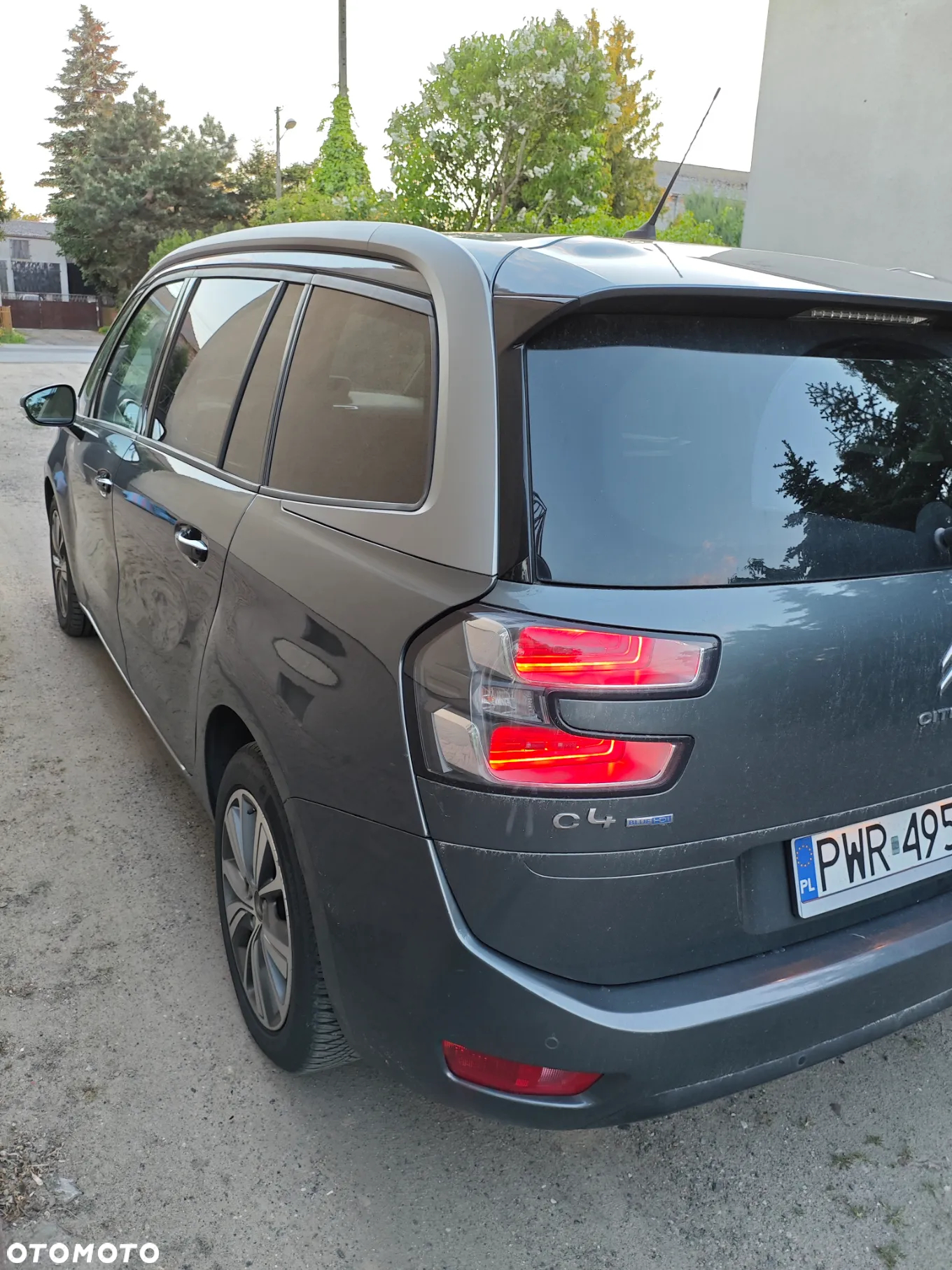 Citroën C4 Grand Picasso 1.6 BlueHDi MoreLife - 3