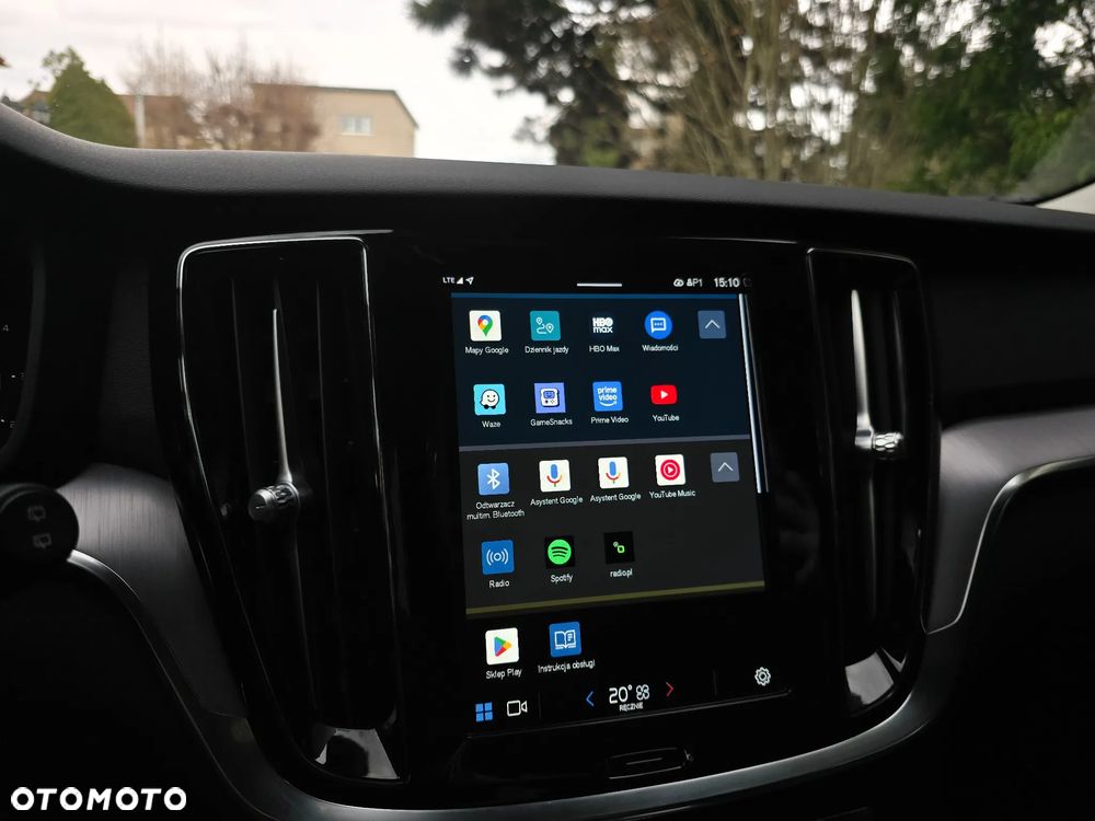 Volvo V60 B4 D Momentum Pro - 23