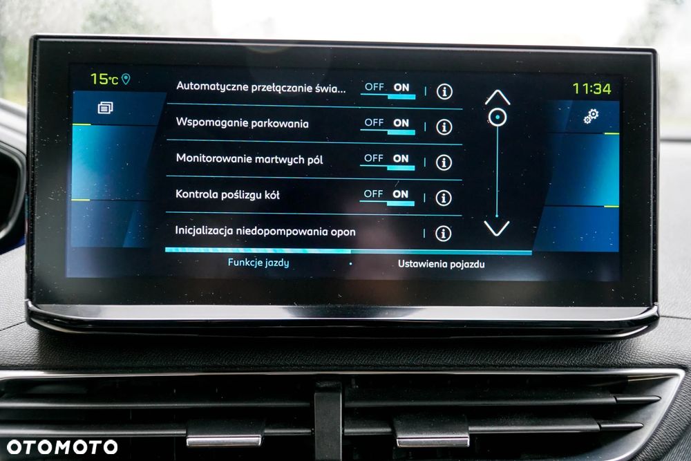 Peugeot 3008 225 e-EAT8 Allure - 41