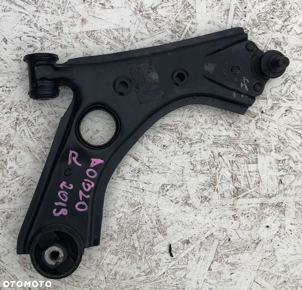 Wachacz Prawy przedni Fiat Doblo