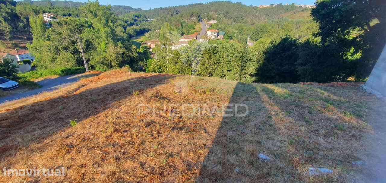 Lote Urbano 1.981 m - Grande imagem: 3/40