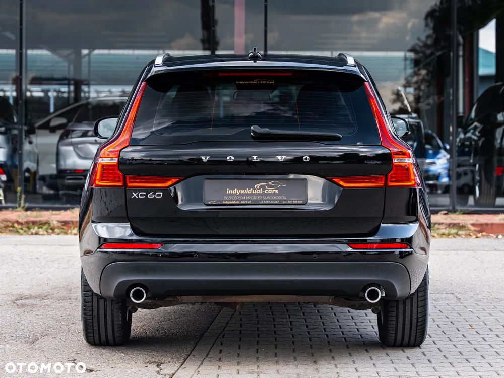 Volvo XC 60 D3 Momentum Pro - 18