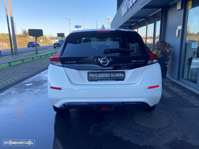 Nissan Leaf N-Connecta - 8