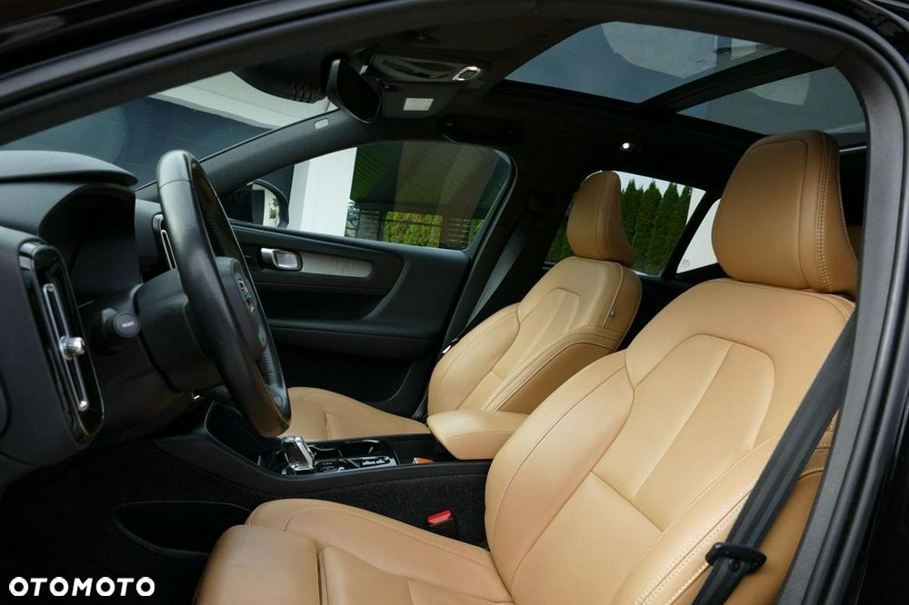 Volvo XC 40 T5 Recharge DKG Inscription Expression - 19