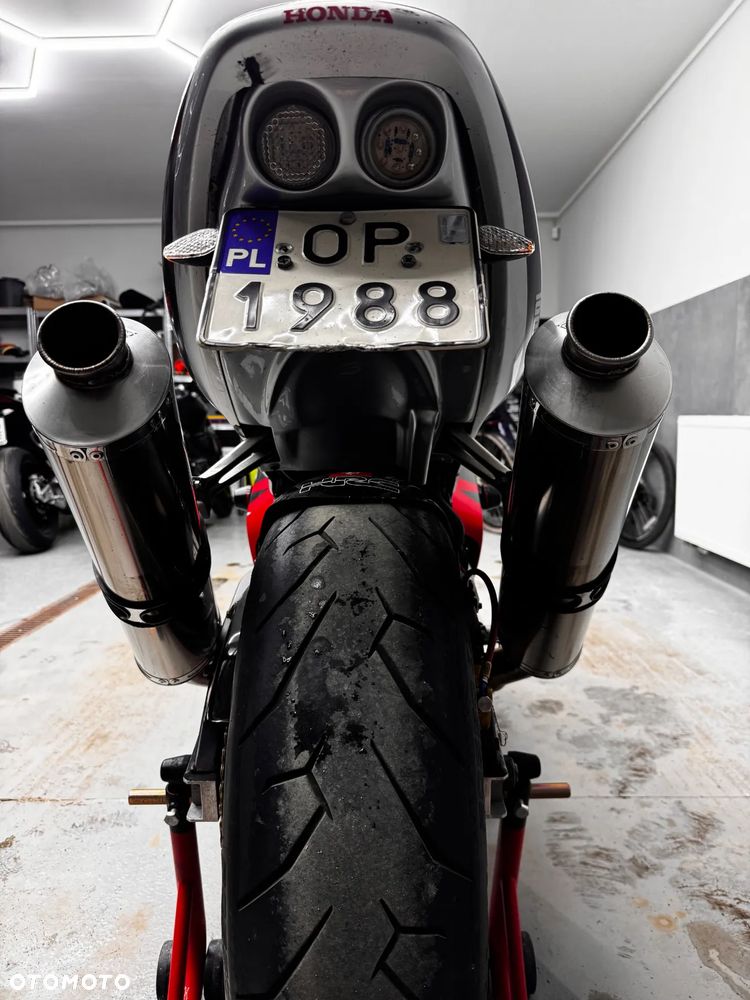 Honda VTR - 10
