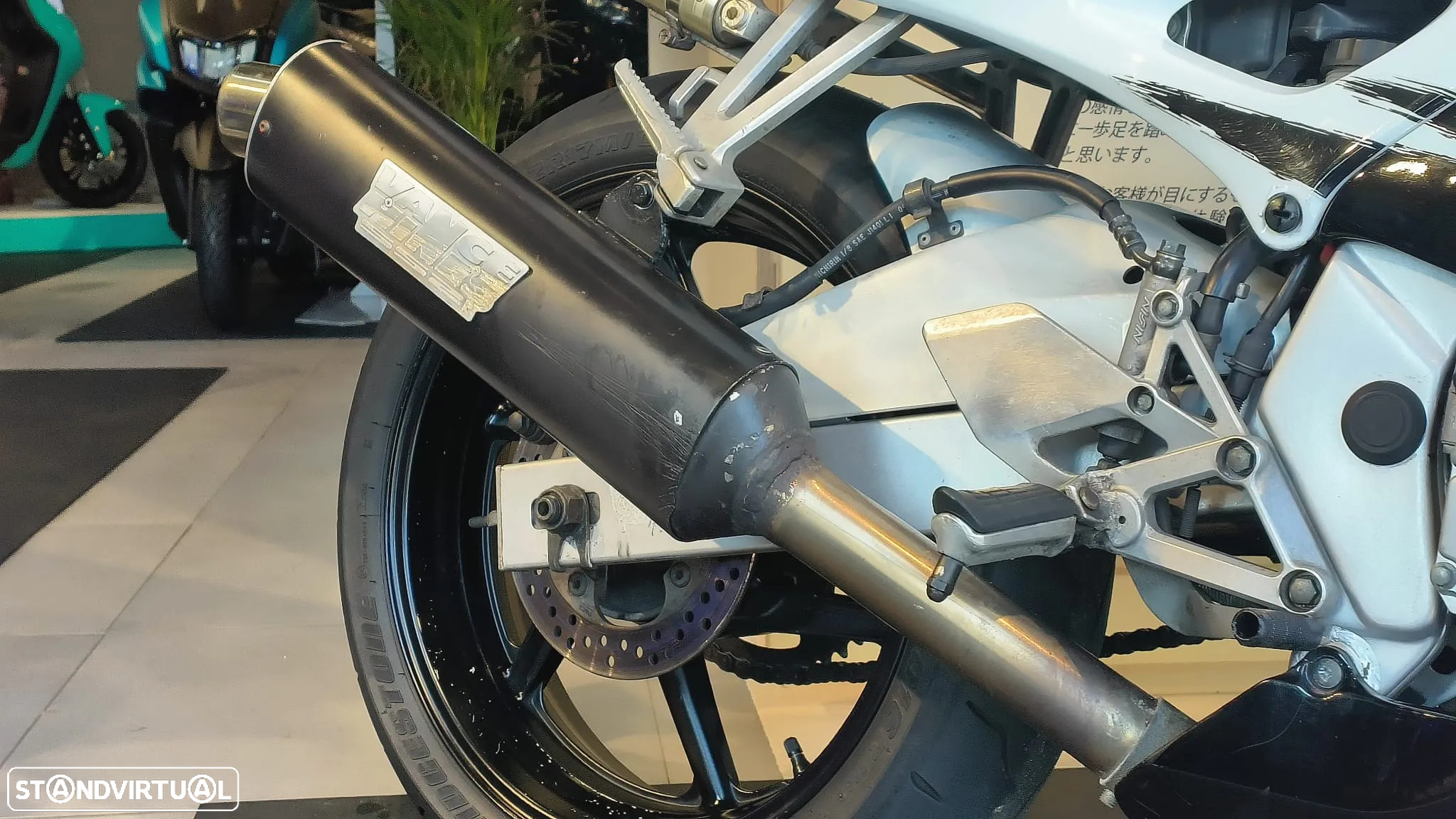 Honda CBR 600F - 6