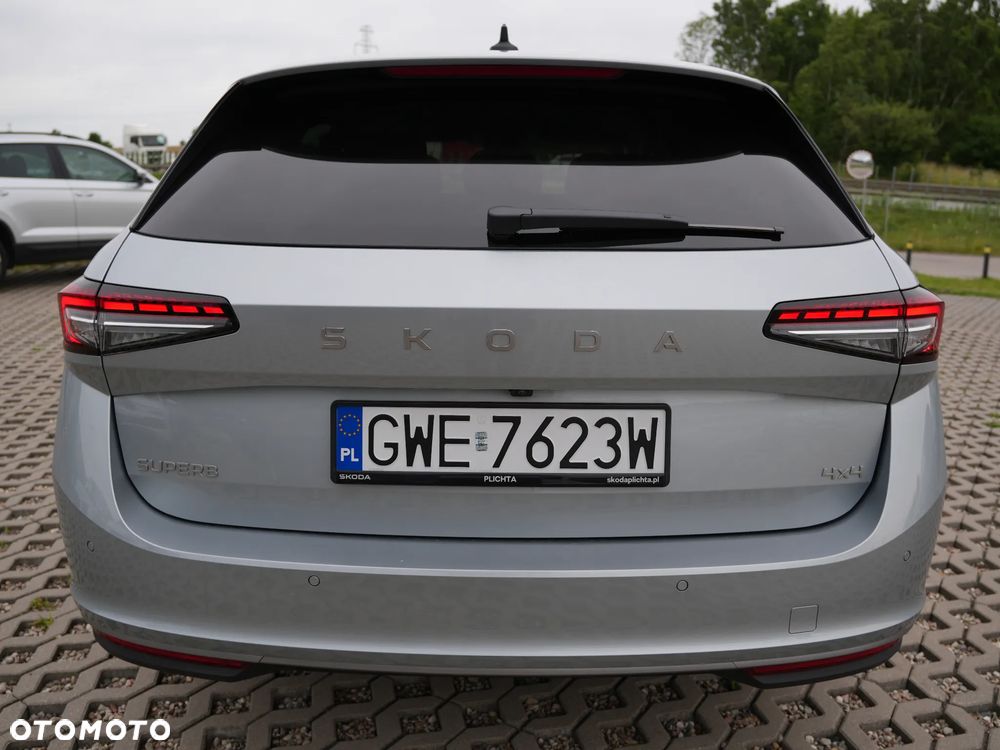 Skoda Superb 2.0 TDI SCR 4x4 L&K DSG - 15