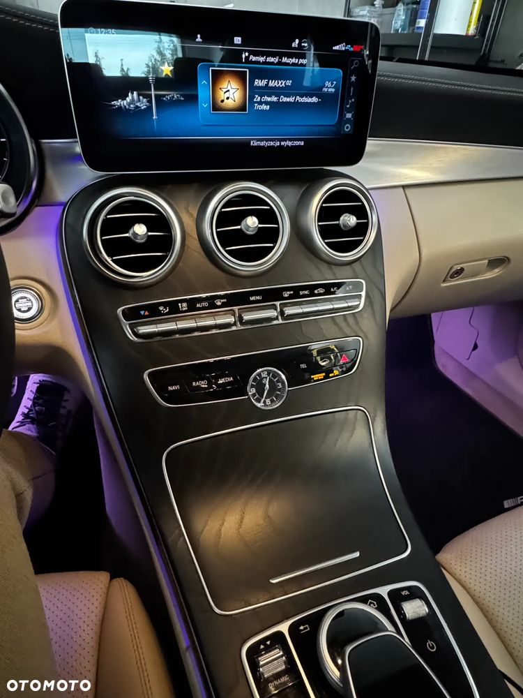 Mercedes-Benz Klasa C 300 d 4MATIC 9G-TRONIC - 10