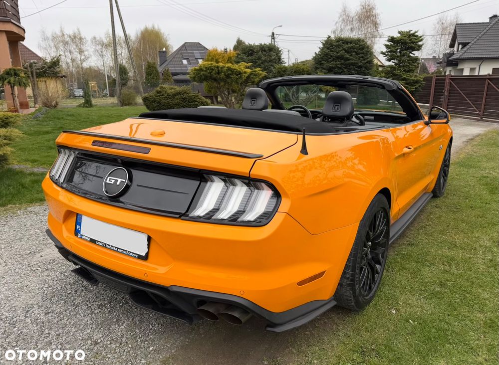 Ford Mustang 5.0 V8 GT - 8
