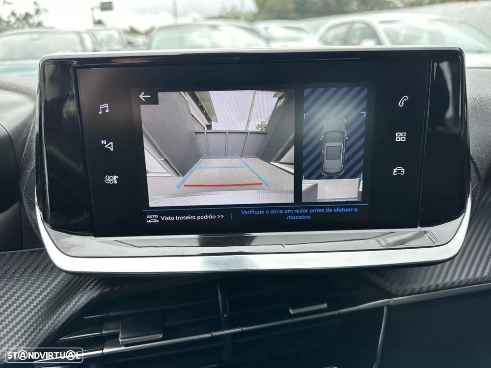 Peugeot 2008 1.2 PureTech Allure Pack - 31