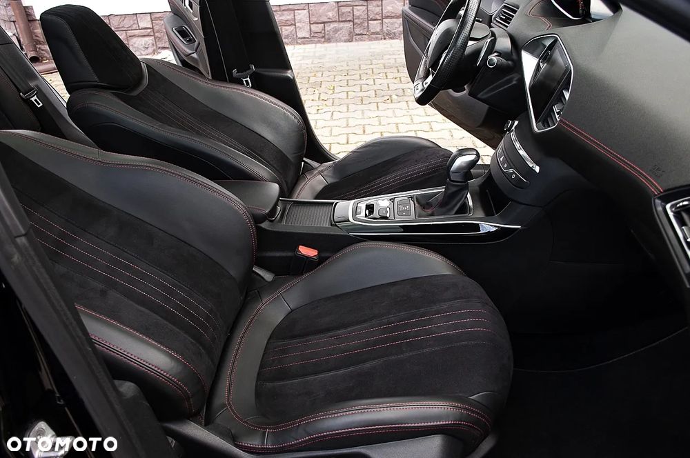 Peugeot 308 BlueHDi 180 EAT6 GT - 27