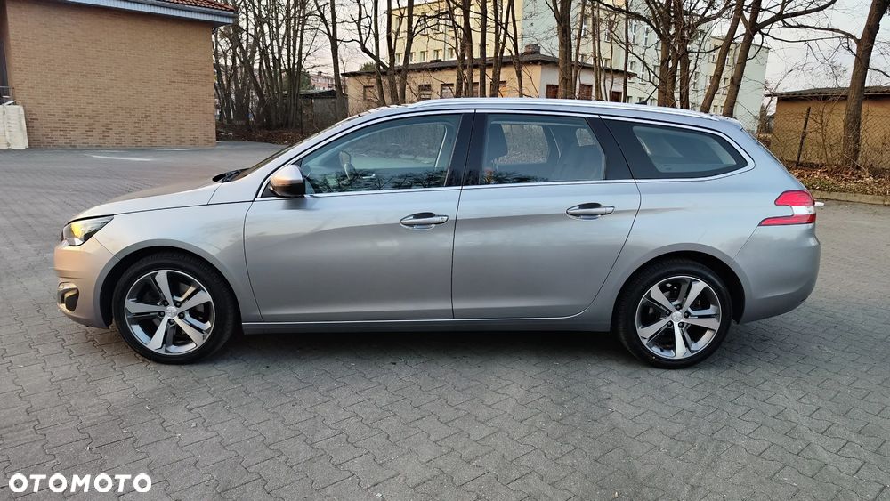 Peugeot 308 BlueHDi 150 Stop & Start Allure - 4