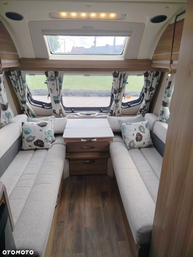 SWIFT Challenger 590 - 17