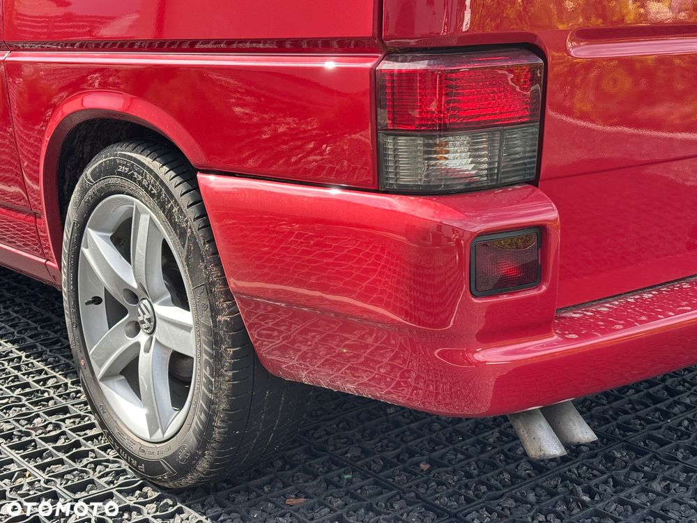 Volkswagen Multivan - 31