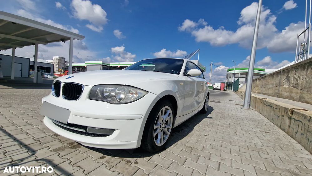 BMW Seria 1 118i - 4