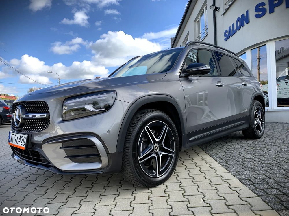 Mercedes-Benz GLB 200 7G-DCT - 11
