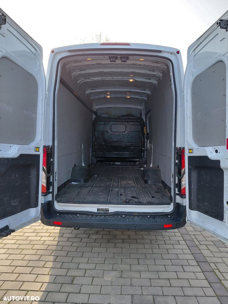Ford Transit - 6