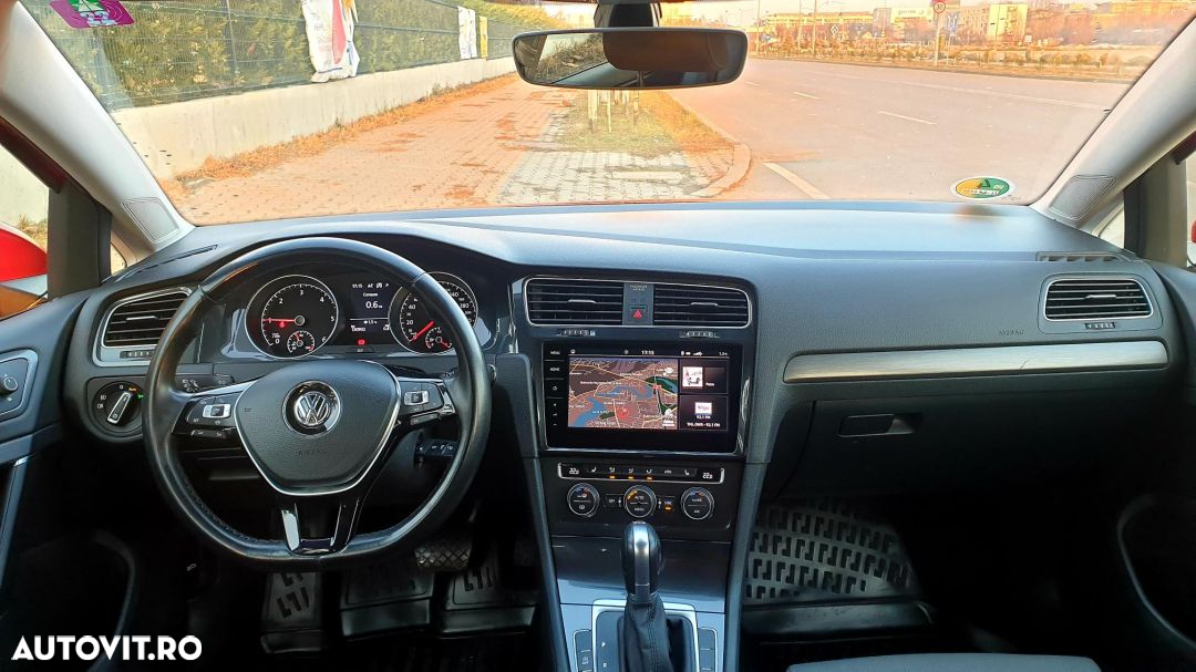 Volkswagen Golf 1.6 TDI (BlueMotion Technology) DSG Comfortline - 12