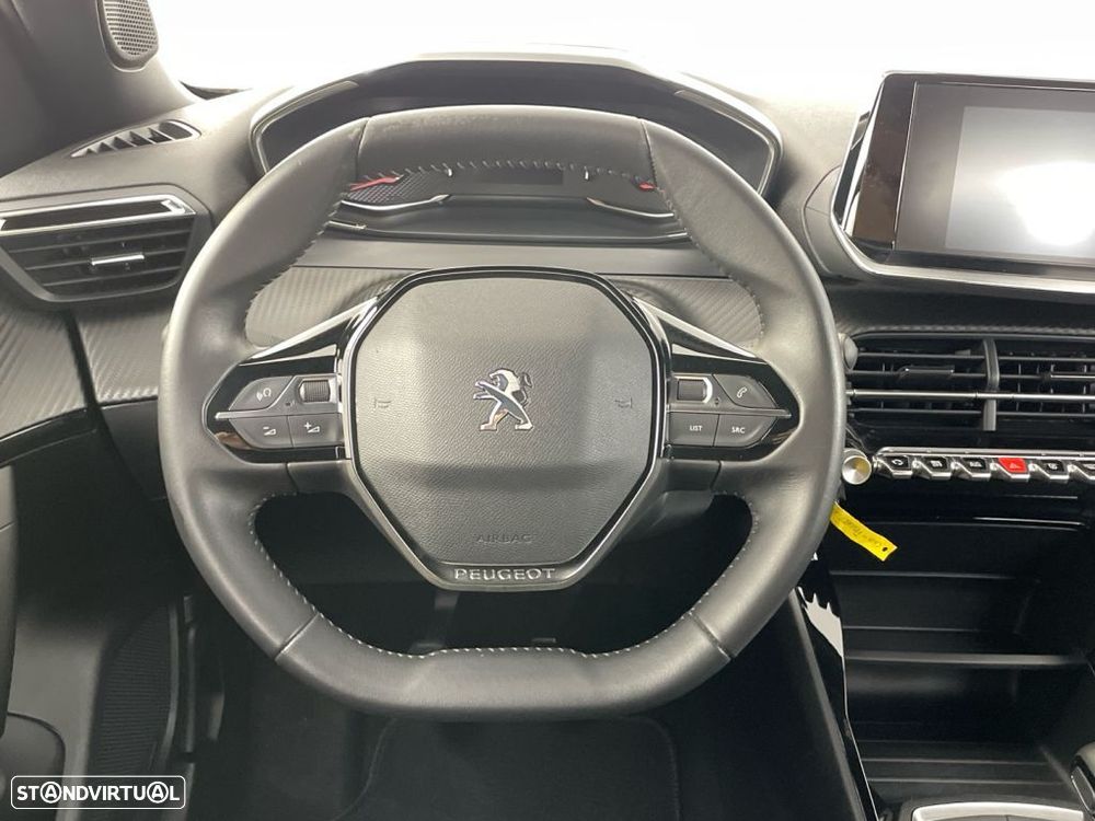 Peugeot 2008 1.2 PureTech Active Pack - 14