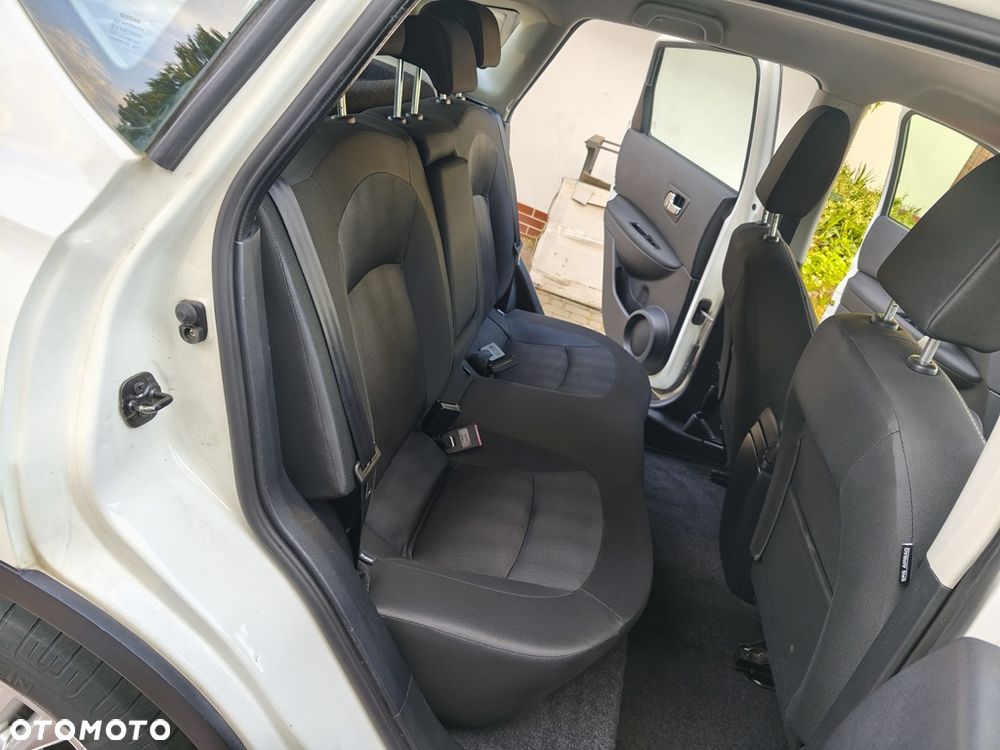 Nissan Qashqai 1.6 I-Way - 23