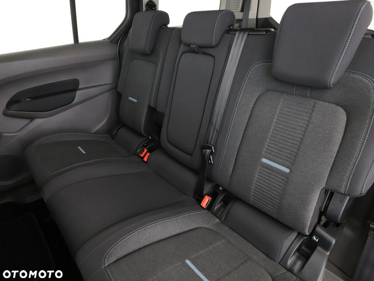 Ford Tourneo Connect Grand - 17