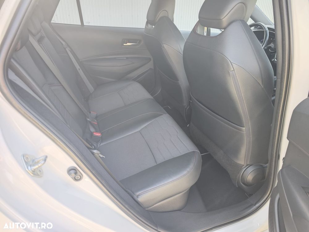 Toyota Corolla 1.8 HSD Exclusive interior Negru - 30