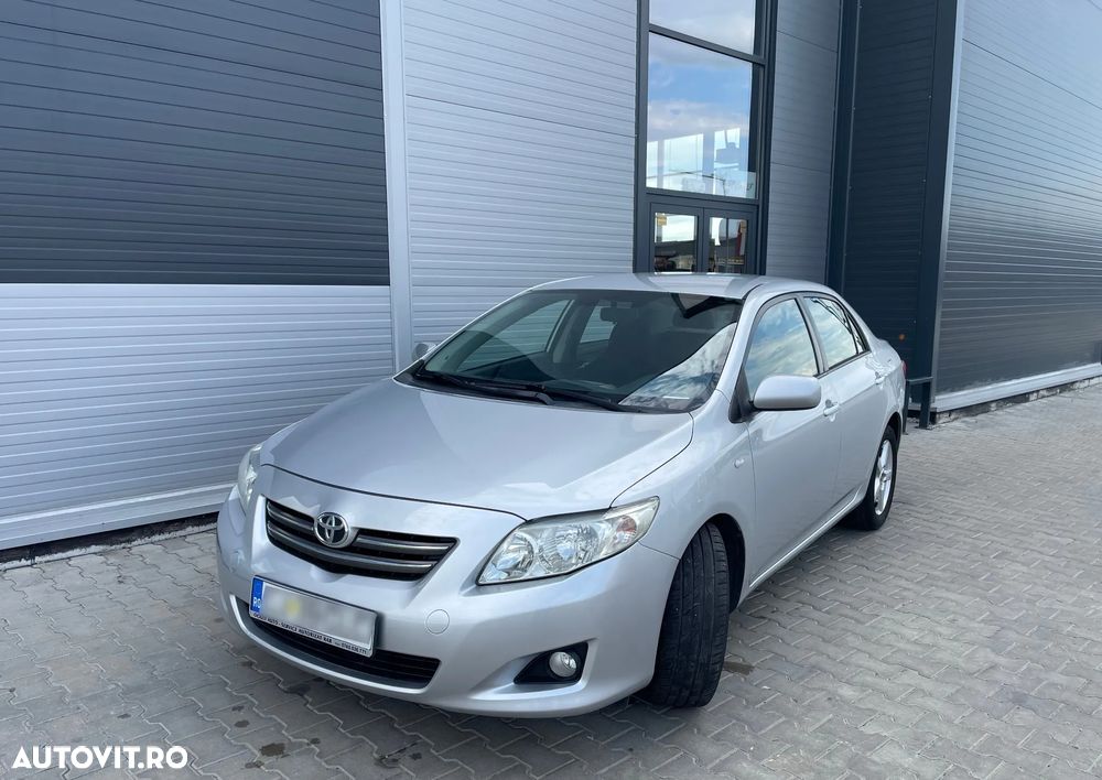 Toyota Corolla 1.4 D-4D Sedan Terra - 4
