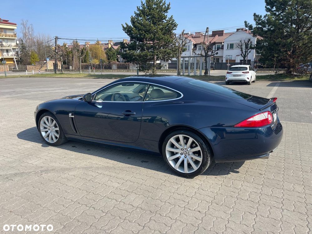 Jaguar XK - 5