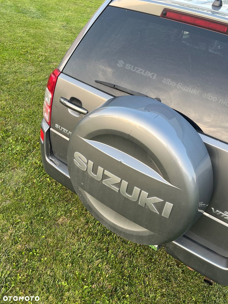 Suzuki Grand Vitara 1.9 DDiS Comfort EU5 - 4