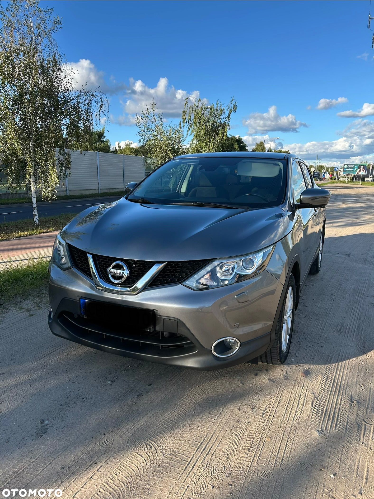 Nissan Qashqai 1.2 DIG-T N-Connecta EU6 - 1