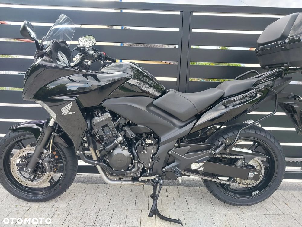 Honda CBF - 9