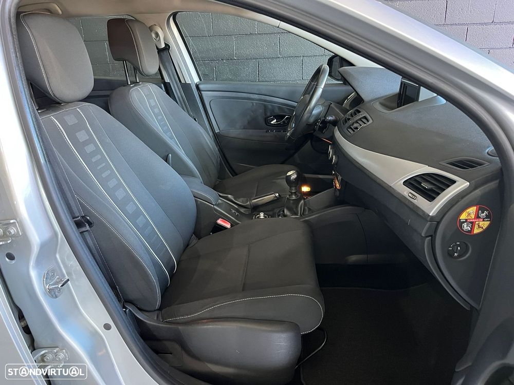 Renault Mégane Sport Tourer 1.5 dCi Dynamique S - 11