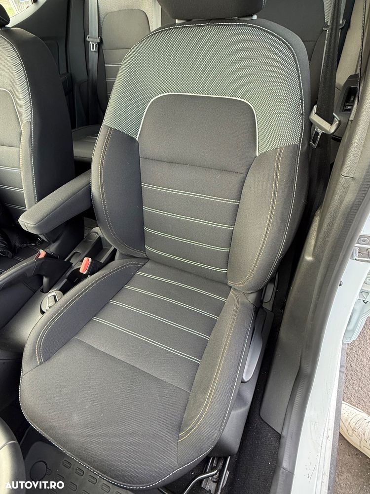 Dacia Sandero Stepway TCe 90 MT6 Expression - 29