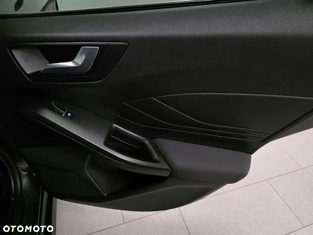 Ford Focus 1.5 EcoBlue Titanium X - 23