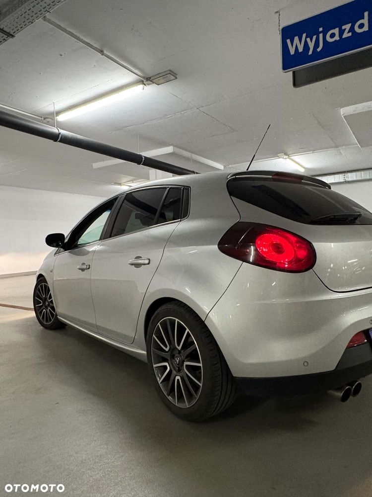 Fiat Bravo 1.4 T-Jet 16V Emotion - 3