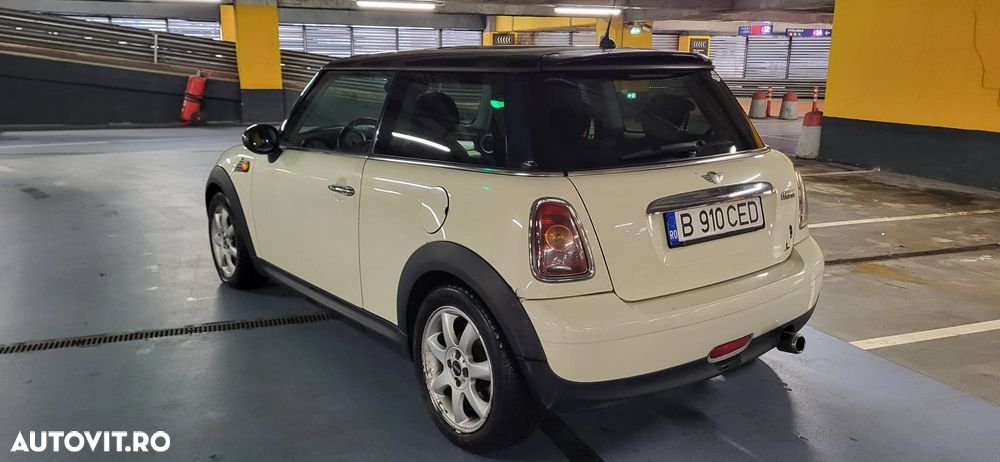 Mini Cooper Standard - 6