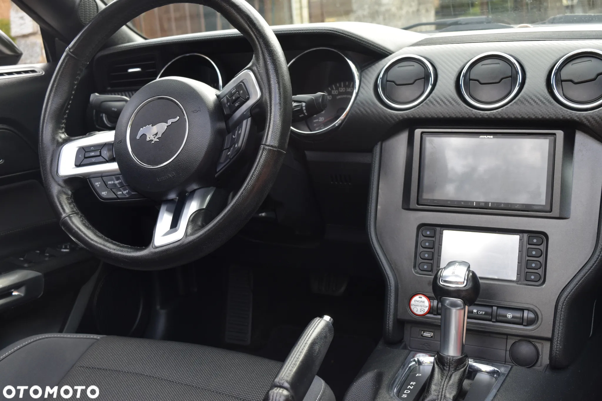 Ford Mustang 3.7 V6 - 12