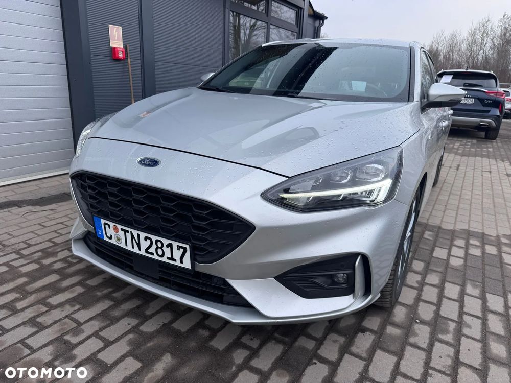 Ford Focus 1.5 EcoBlue Start-Stopp-System ST-LINE X - 23