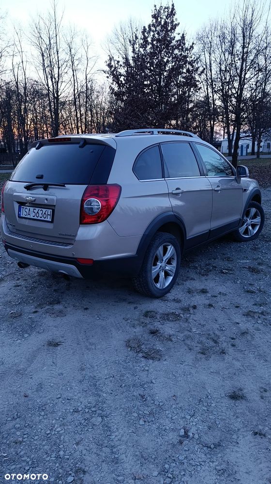 Chevrolet Captiva 2.2 D LT+ - 5