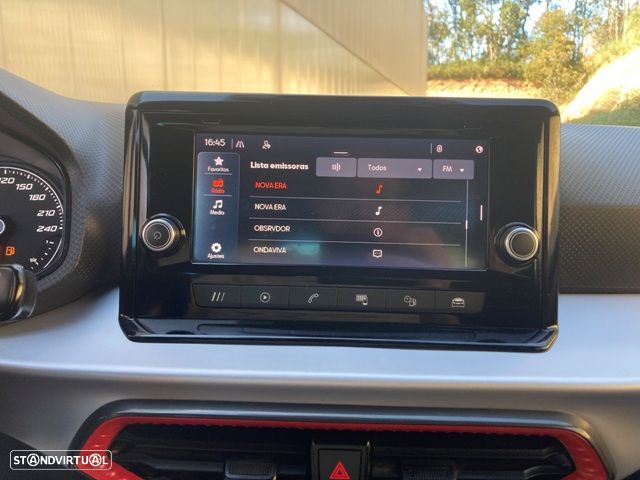 SEAT Arona 1.0 TSI FR - 23