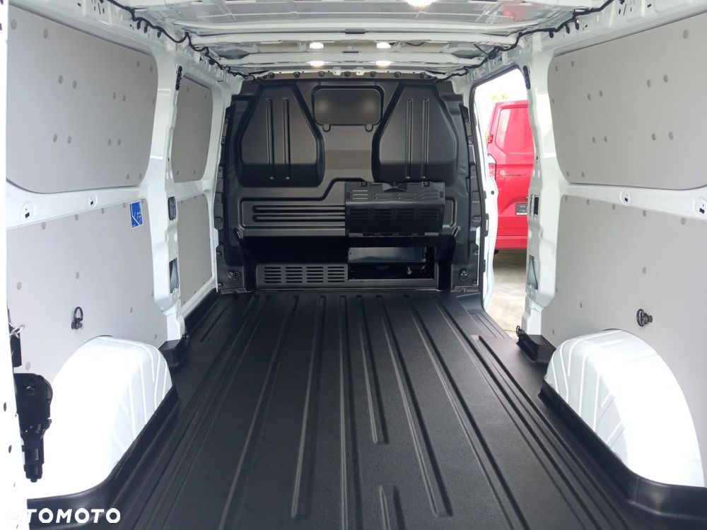 Ford Transit - 6