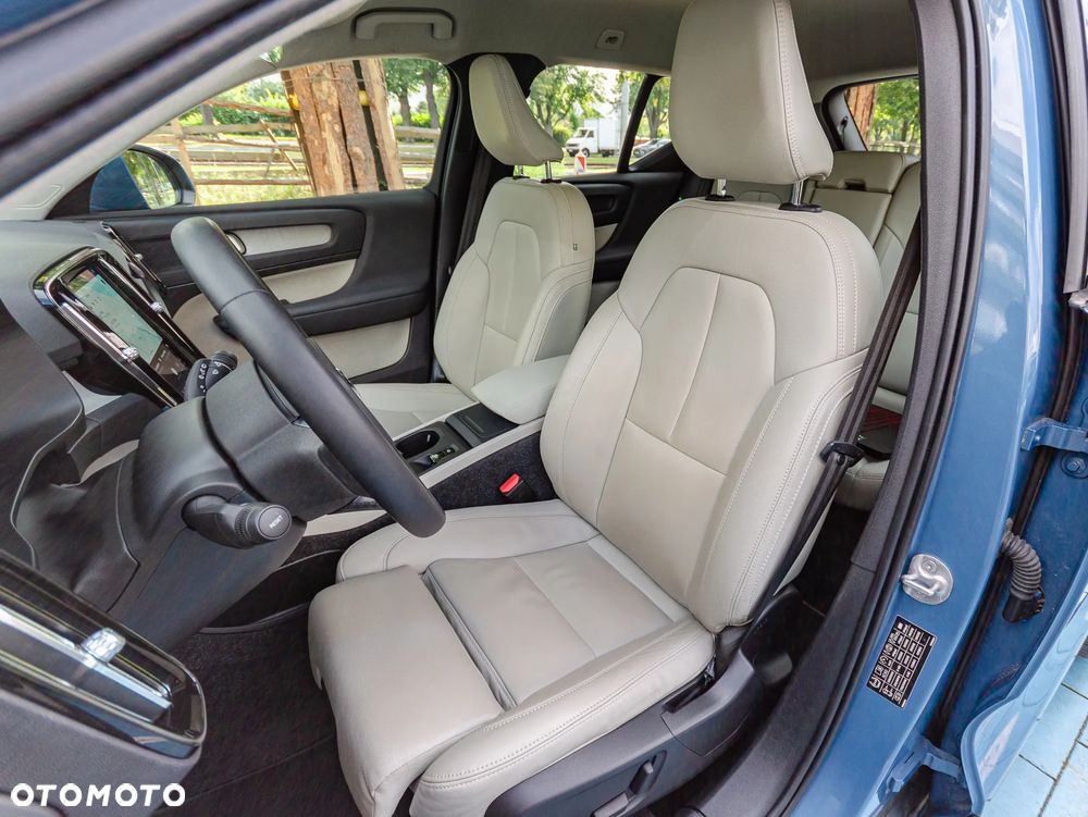 Volvo XC 40 B3 Core - 19