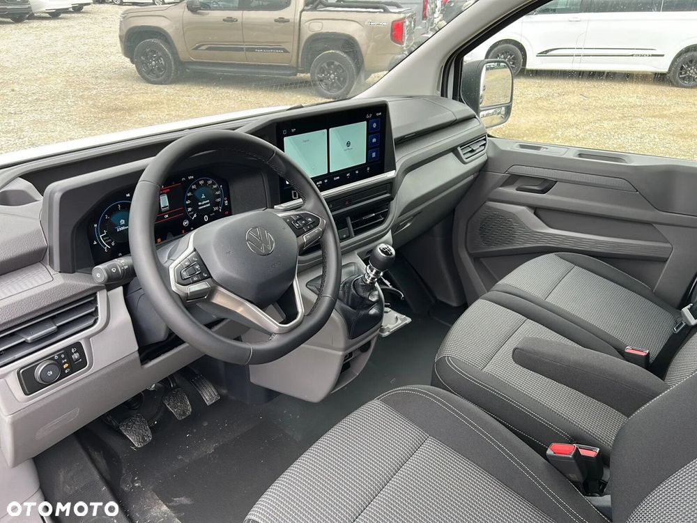 Volkswagen Transporter Furgon 2.0 TDI 150 KM manual - 14