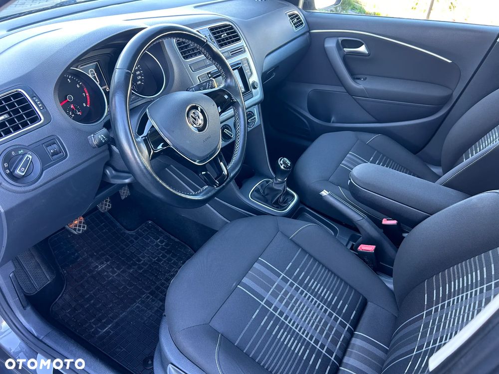 Volkswagen Polo - 21
