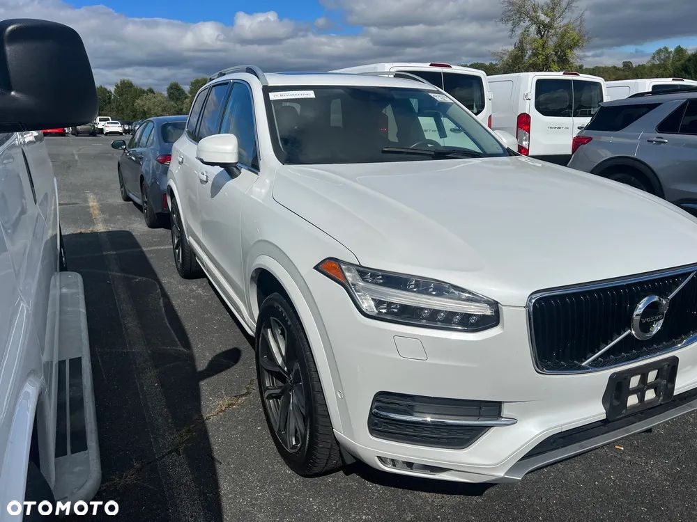 Volvo XC 90 - 2