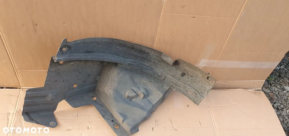 Nadkole prawy przód przednie prawe Opel Vivaro B Trafic III 93867900 638451520R - 2